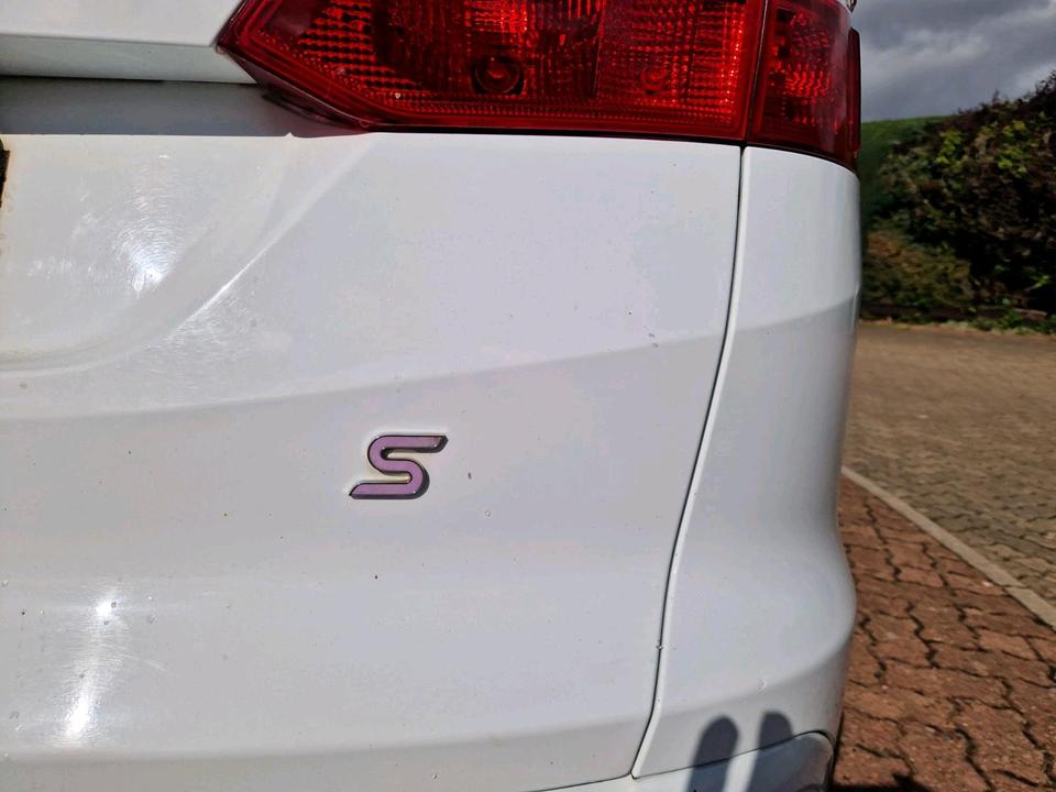 Ford Focus 2013 — фото 10
