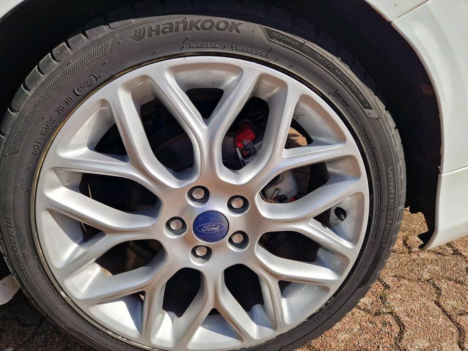 Ford Focus 2013 — фото 13