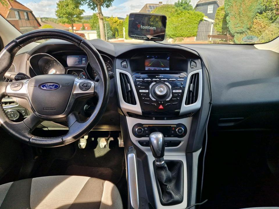 Ford Focus 2013 — фото 15