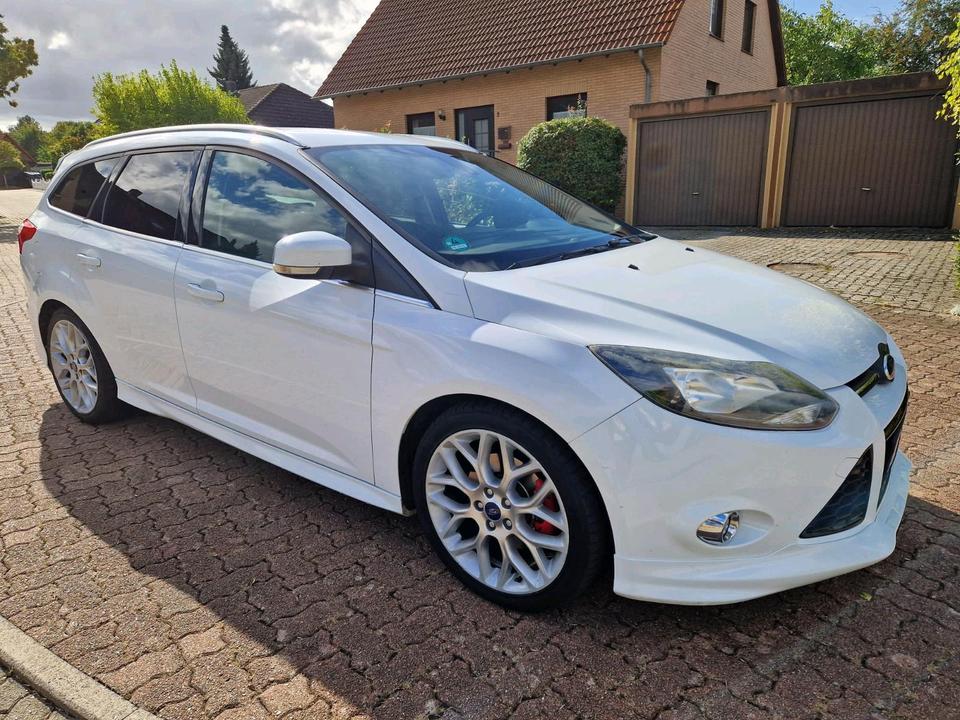 Ford Focus 2013 — фото 6