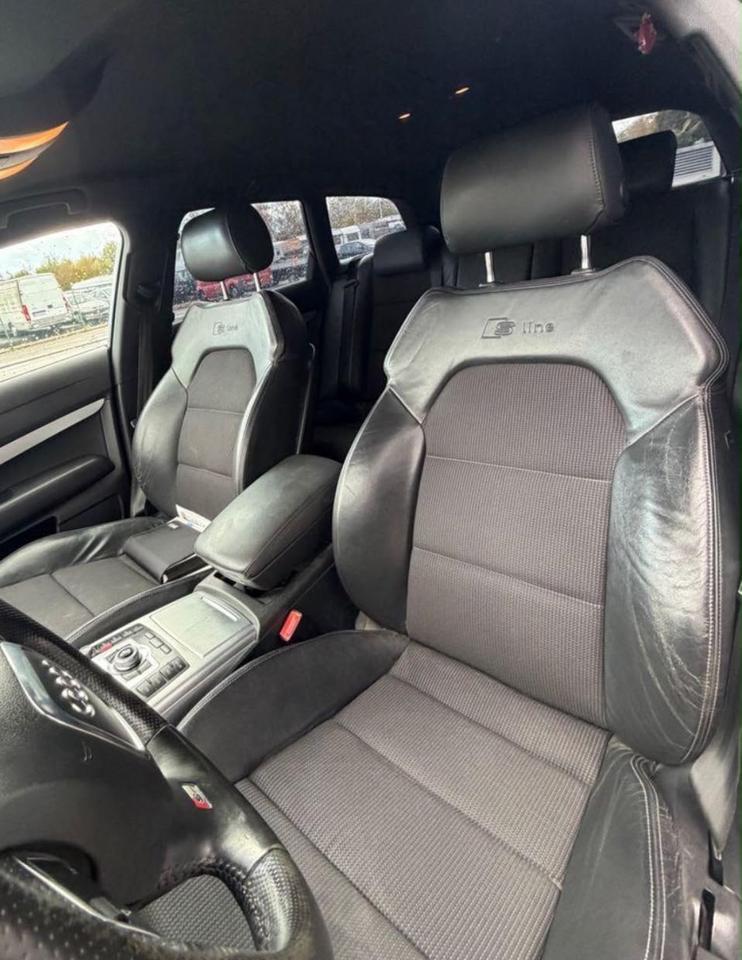 Audi A6 2009 — photo 12