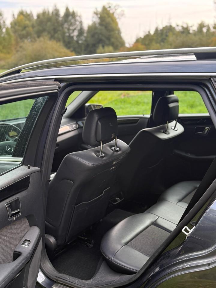 Mercedes Benz E 300 2011 — photo 6