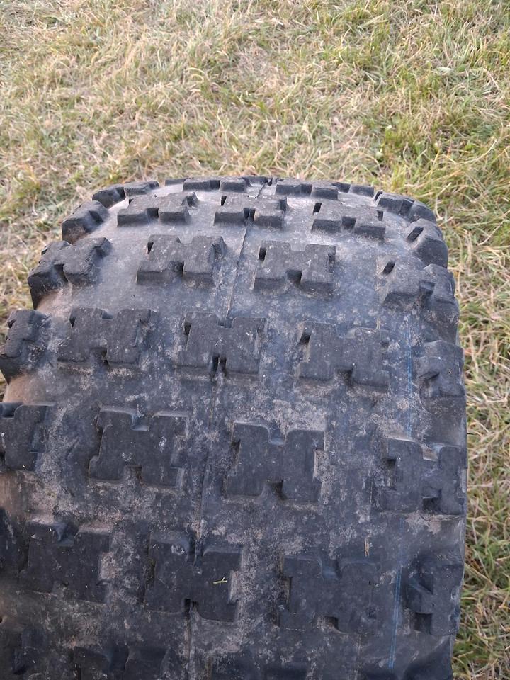 Suzuki LTZ 400 2010 — photo 7