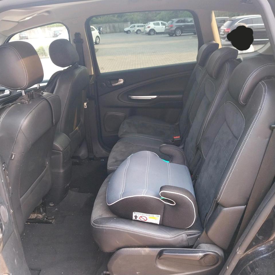 Ford S-Max 2012 — photo 6