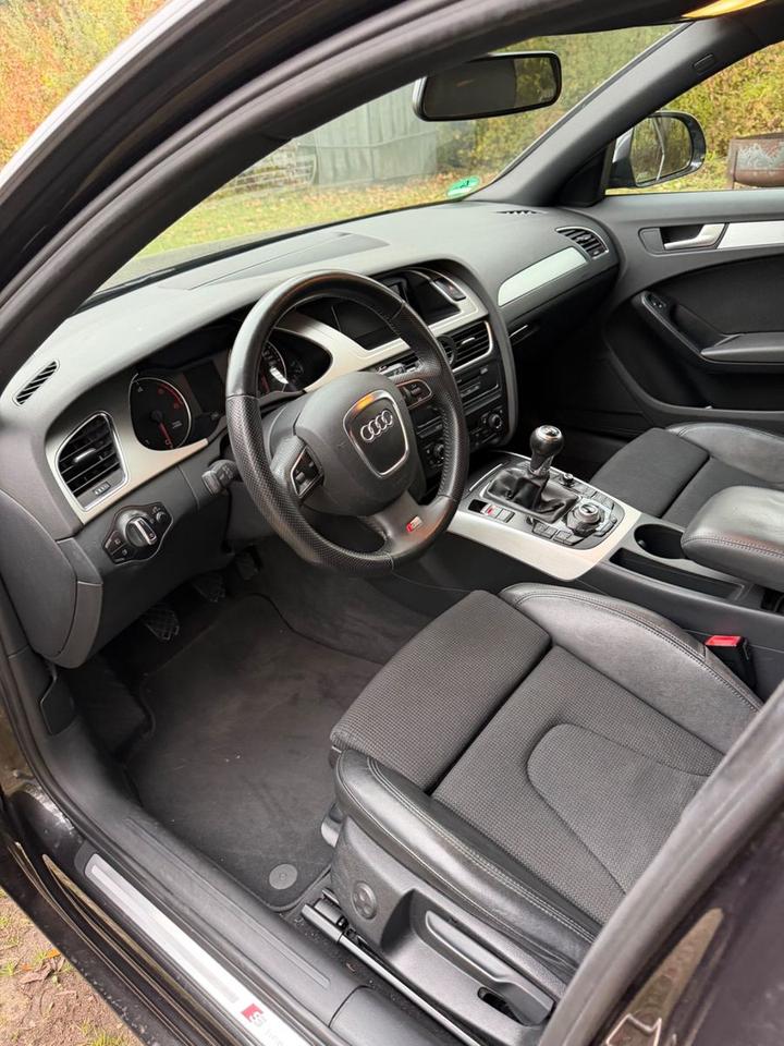 Audi A4 2009 — interior