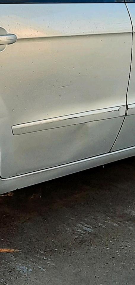 Ford S-Max 2011 — photo 11
