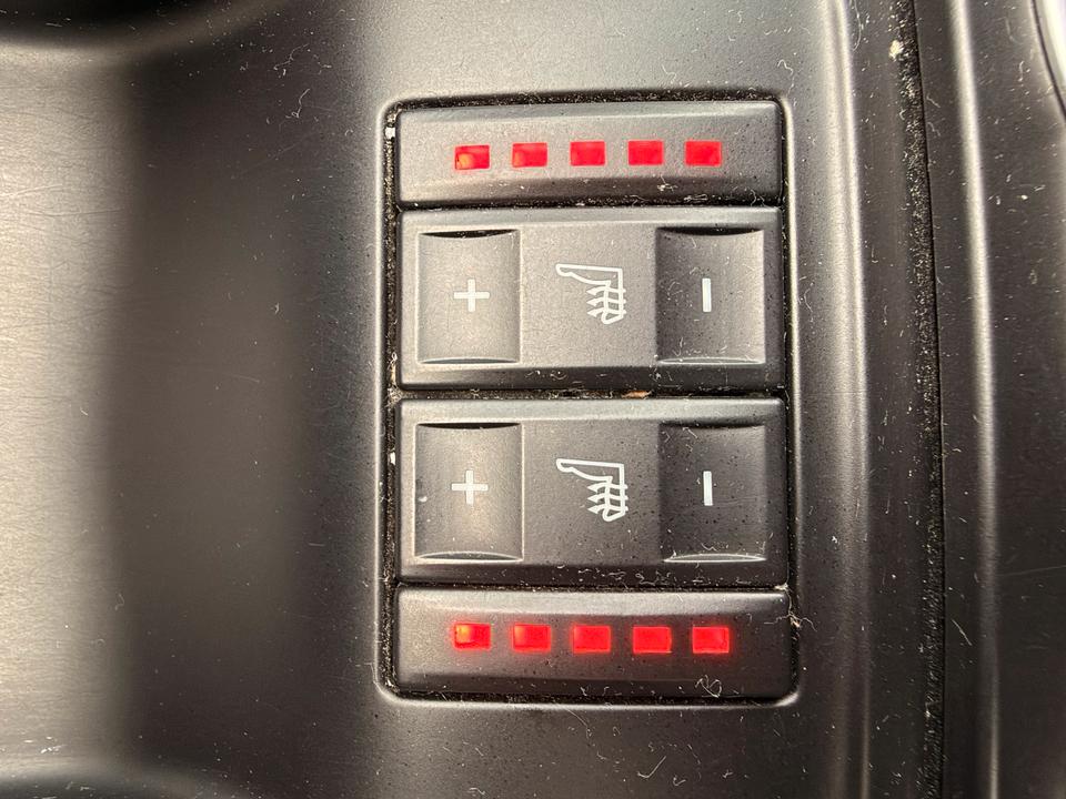 Ford S-Max 2012 — photo 13