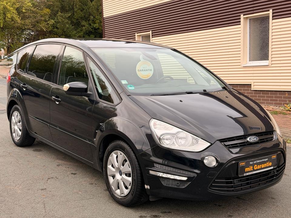 Ford S-Max 2012 — interior