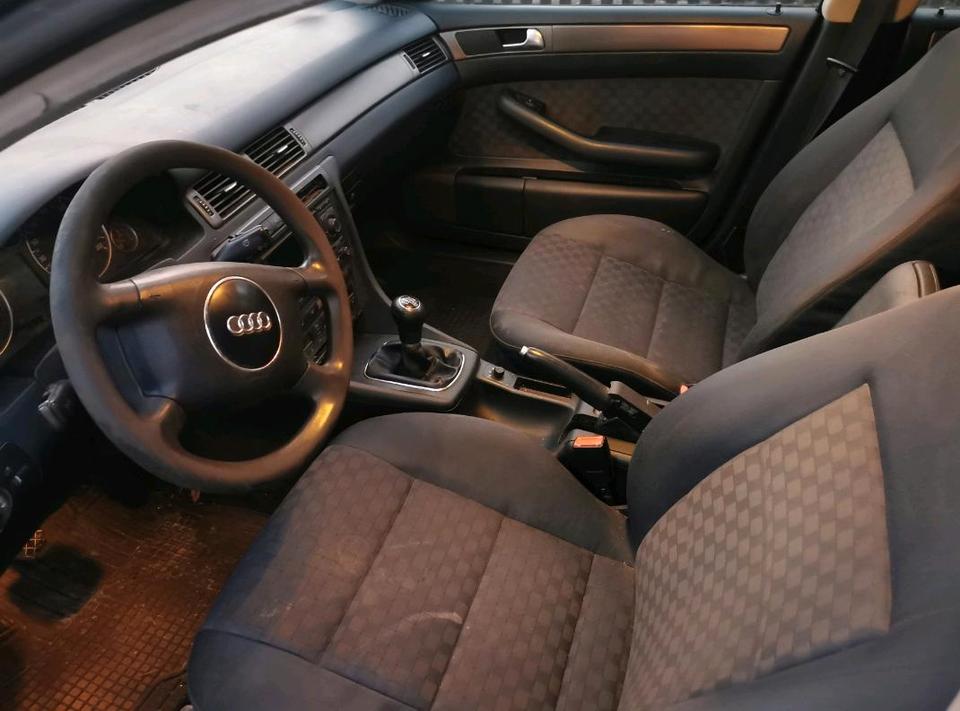 Audi A6 2004 — photo 5