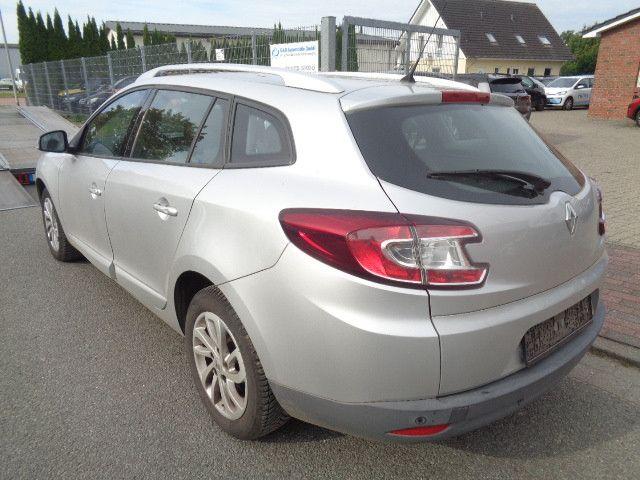 Renault Megane 2014 — engine