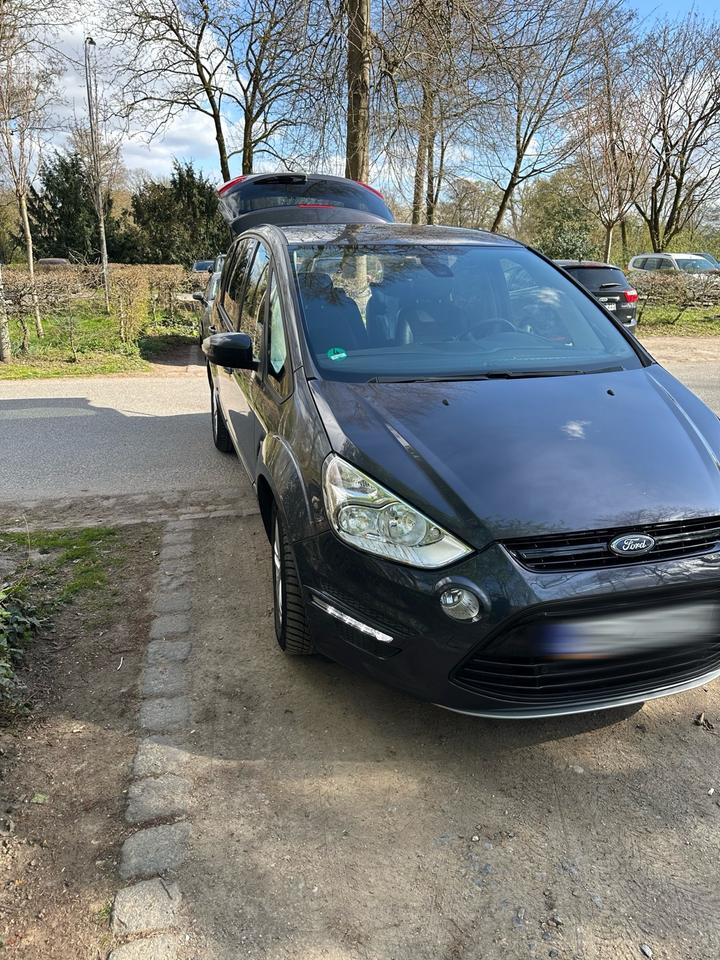 Ford S-Max 2013 — interior