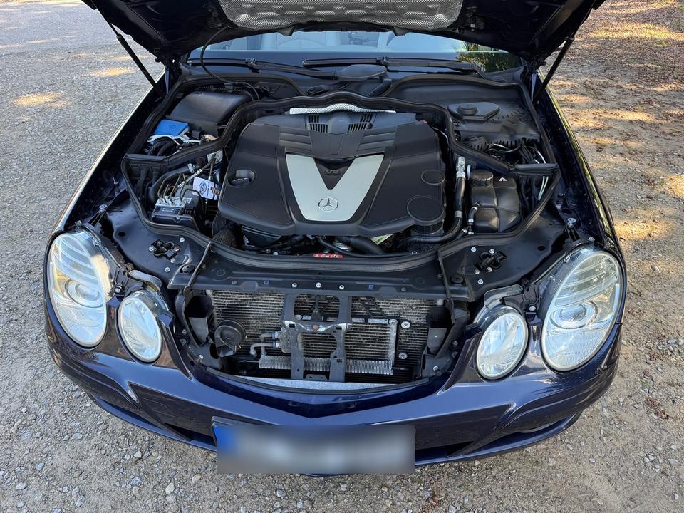 Mercedes Benz E 320 2008 — photo 14