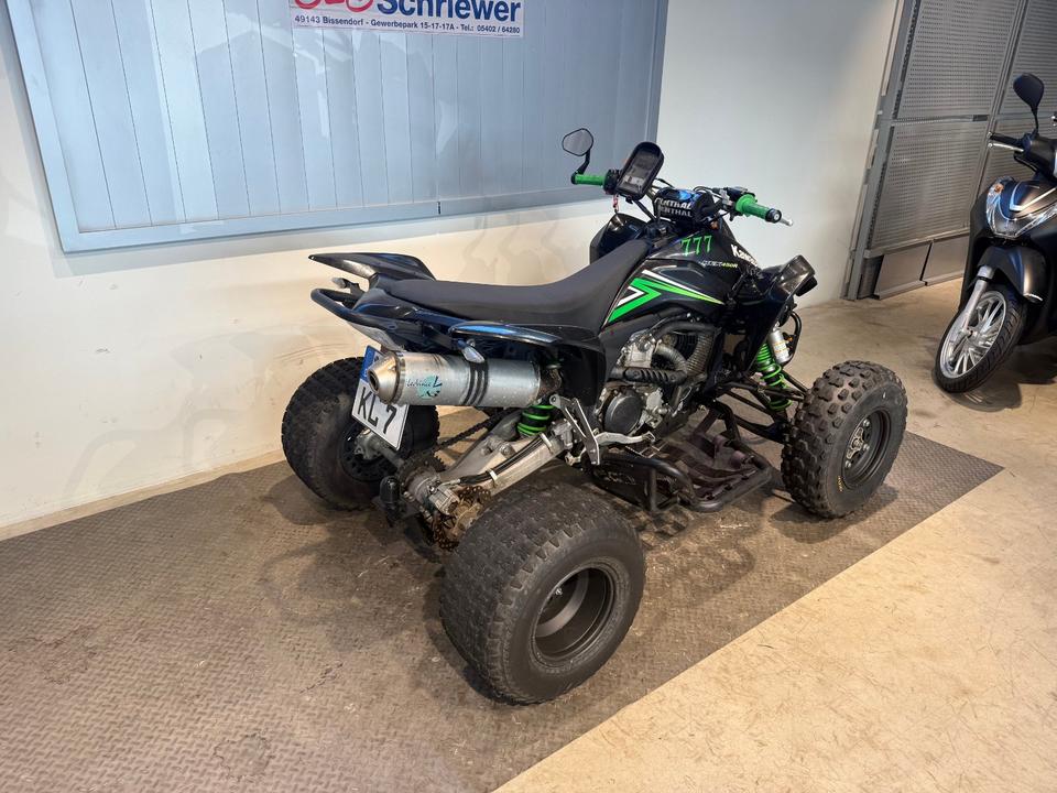 Kawasaki KFX 450R, Sportauspuff, Handyhalterung 2010 — rear view