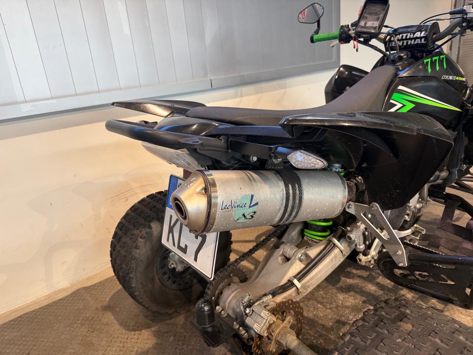 Kawasaki KFX 450R, Sportauspuff, Handyhalterung 2010 — photo 9