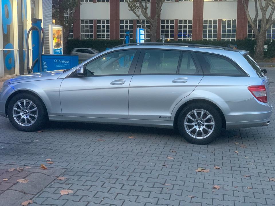 Mercedes Benz C 200 2008 — photo 10
