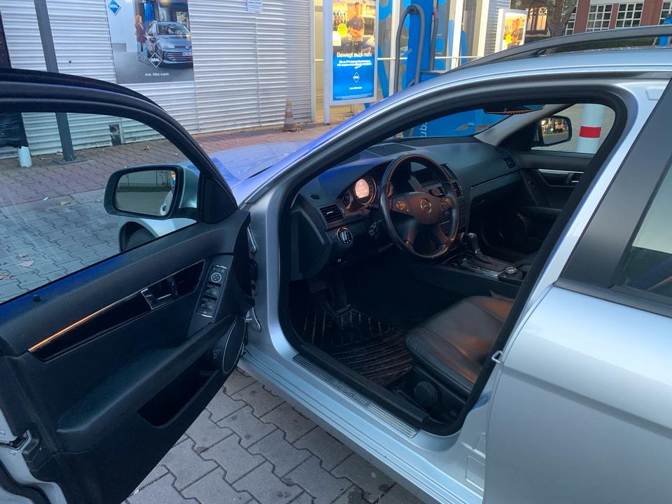 Mercedes Benz C 200 2008 — photo 7