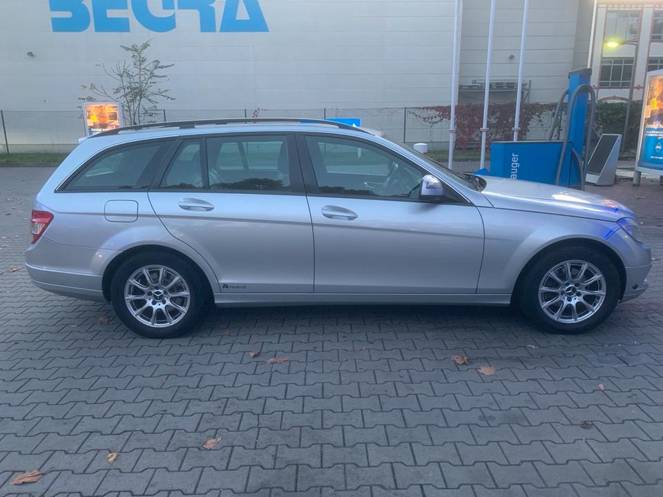 Mercedes Benz C 200 2008 — photo 9