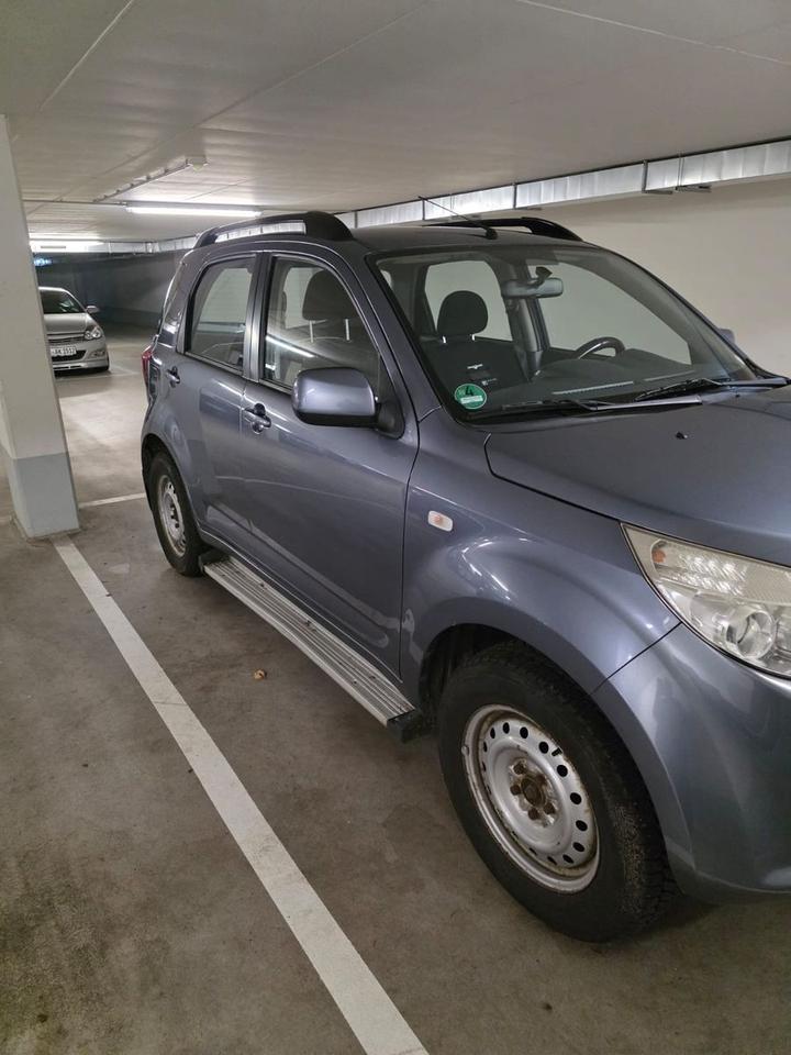 Daihatsu Terios 2007 — rear view