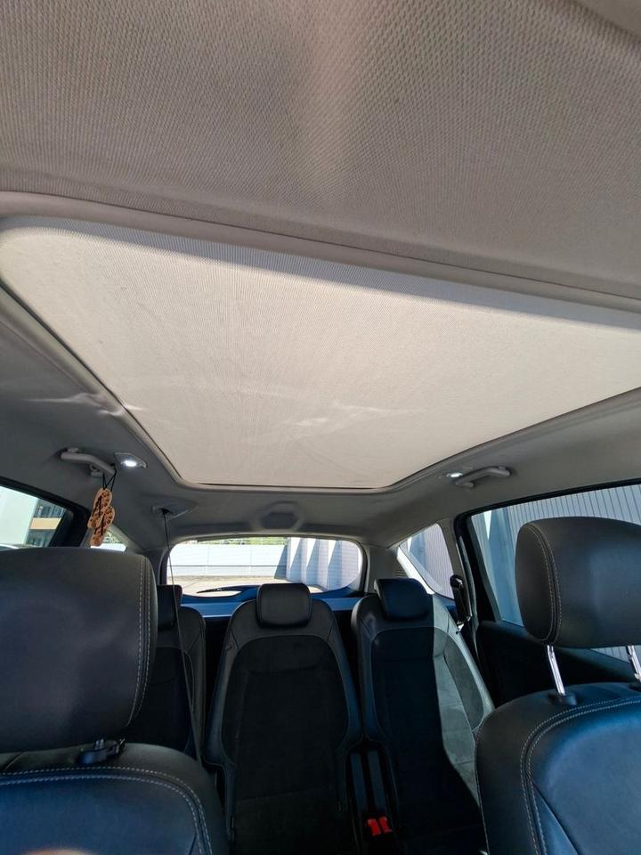 Ford S-Max 2011 — photo 10