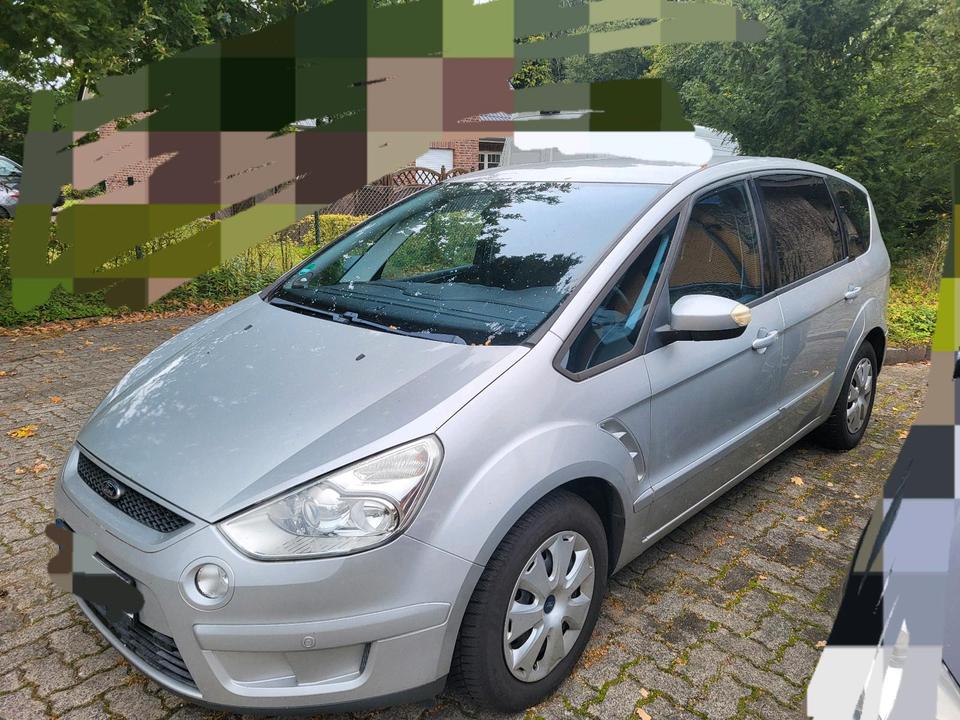 Ford S-Max 2007 — rear view