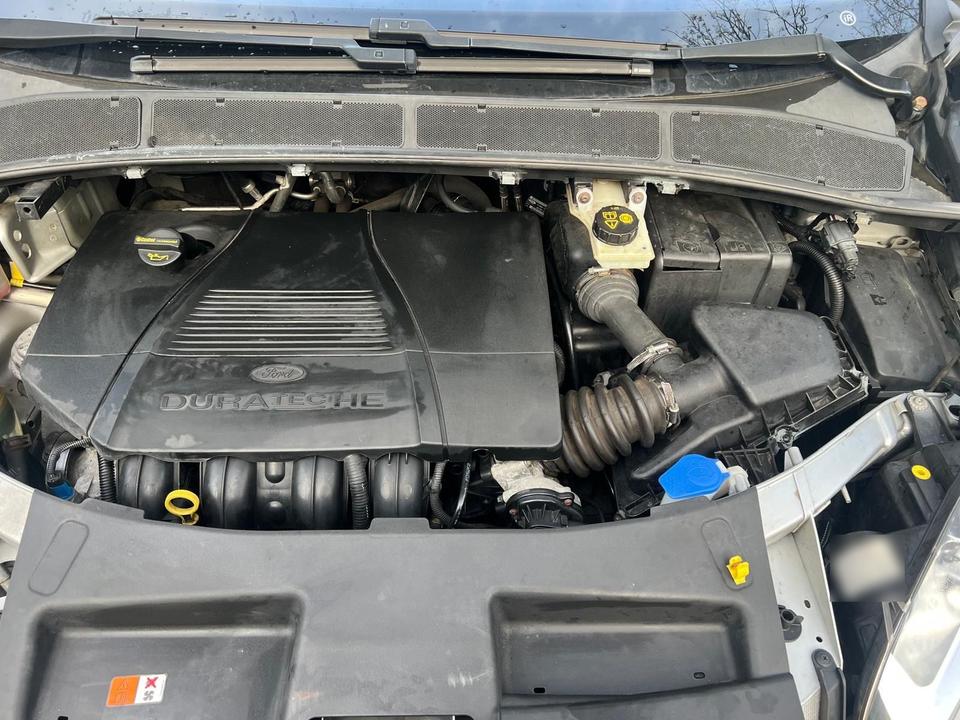 Ford S-Max 2010 — photo 5
