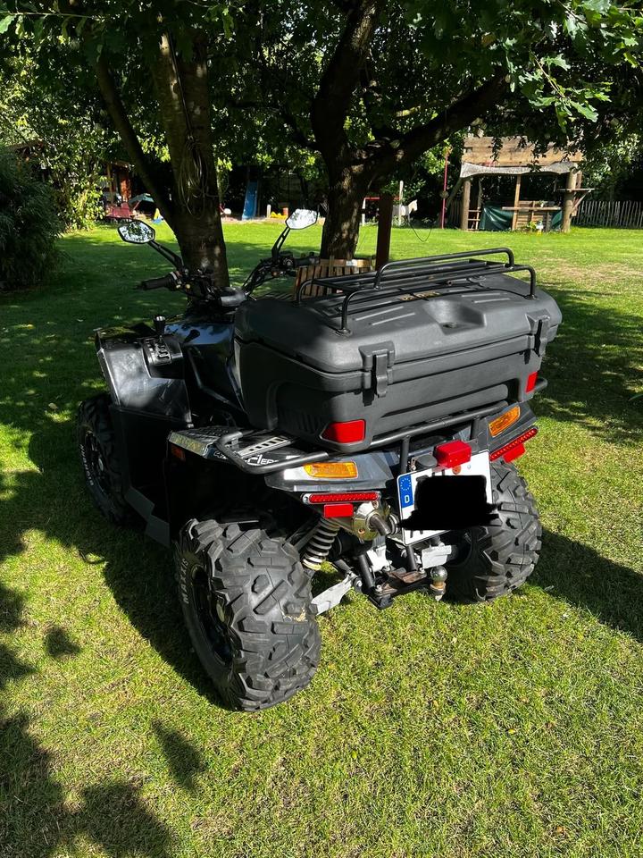 Weitere Motorräder Quad Dinli Centhor 800 EFI 2014 — interior