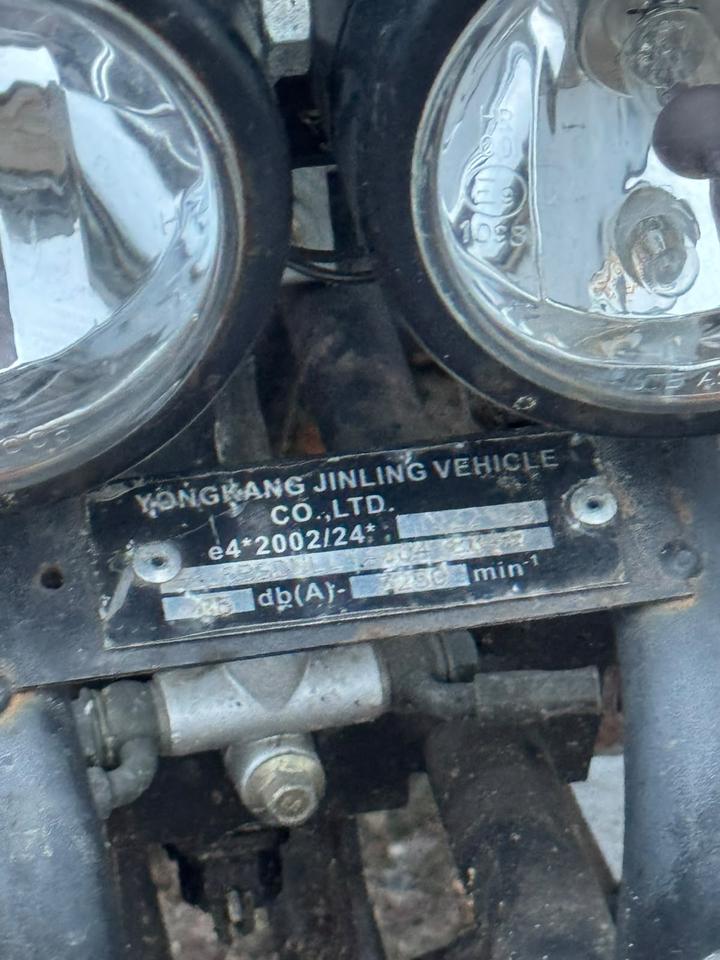 Weitere Motorräder Jinling JLA-21B Quad 250ccm manuell - Bastlerfahrzeug 2010 — engine 249 ccm