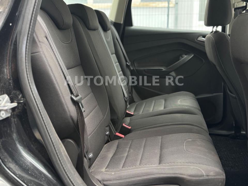 Ford Kuga 2014 — photo 13