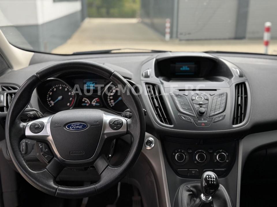 Ford Kuga 2014 — photo 14