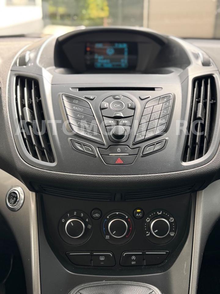 Ford Kuga 2014 — photo 15