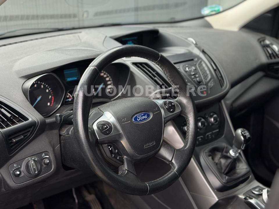 Ford Kuga 2014 — photo 7