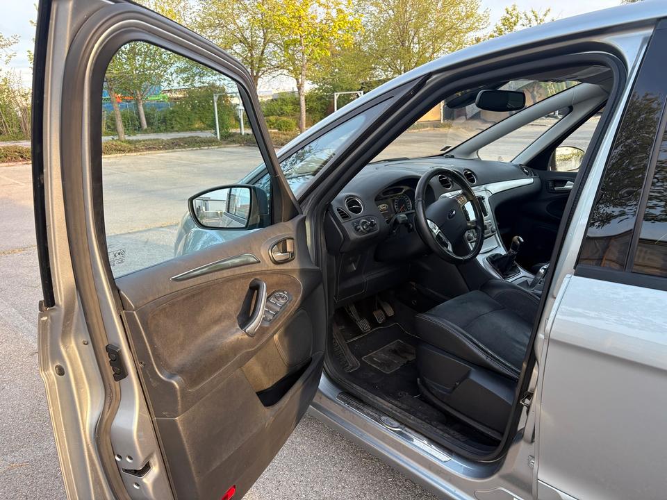 Ford S-Max 2008 — photo 10