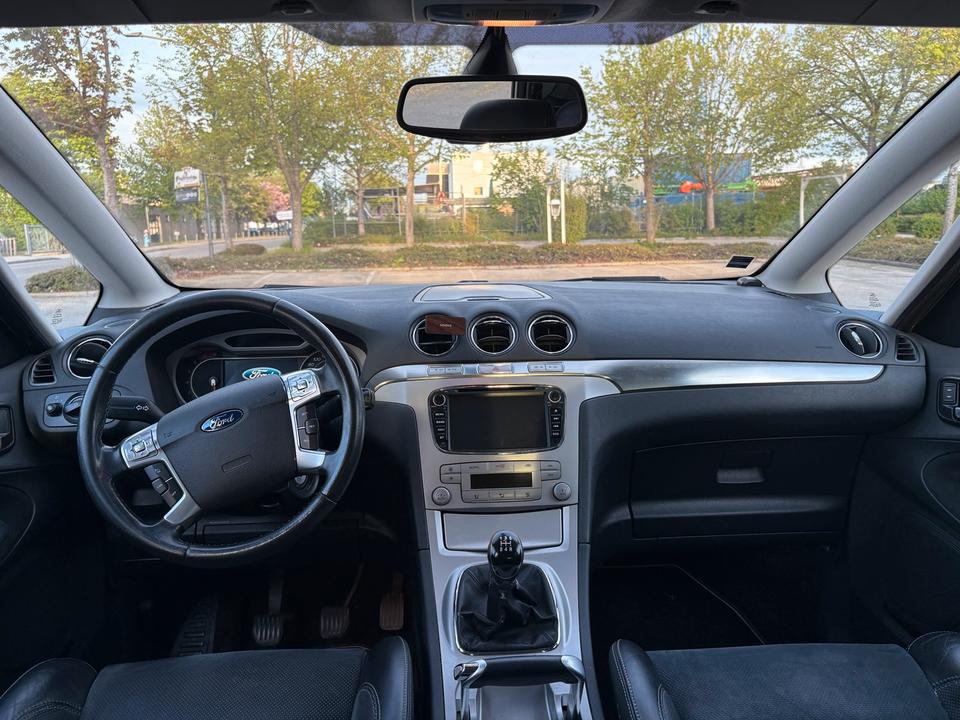 Ford S-Max 2008 — photo 11