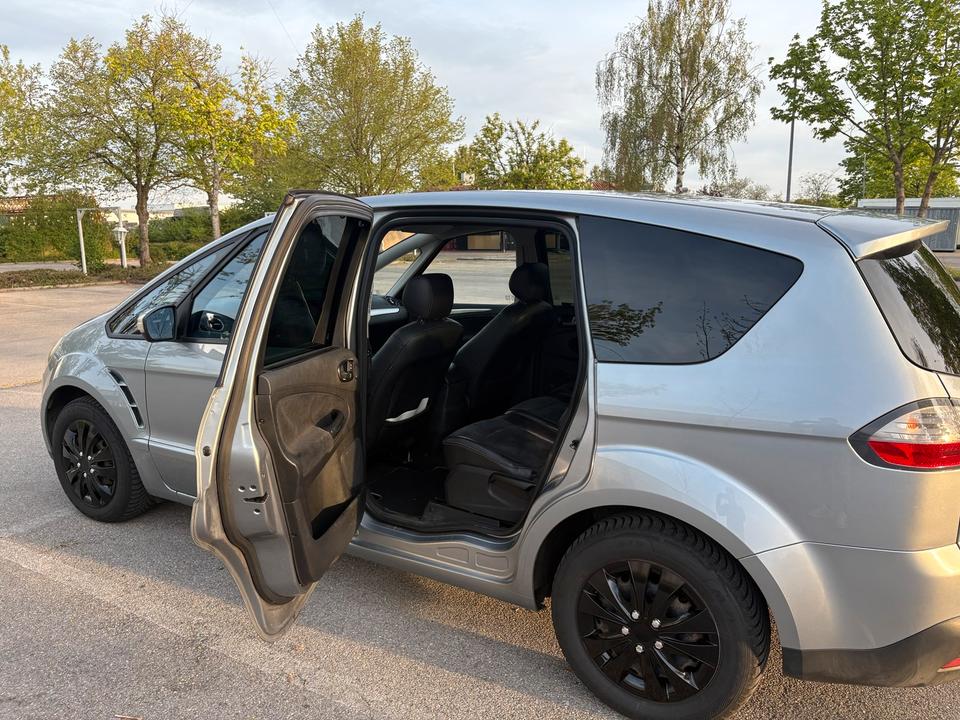 Ford S-Max 2008 — photo 12