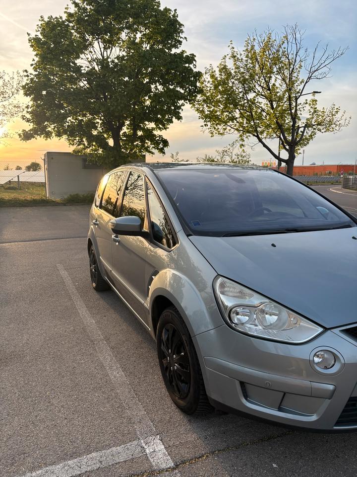 Ford S-Max 2008 — photo 9