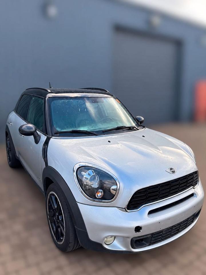 Mini Cooper S 2012 — interior