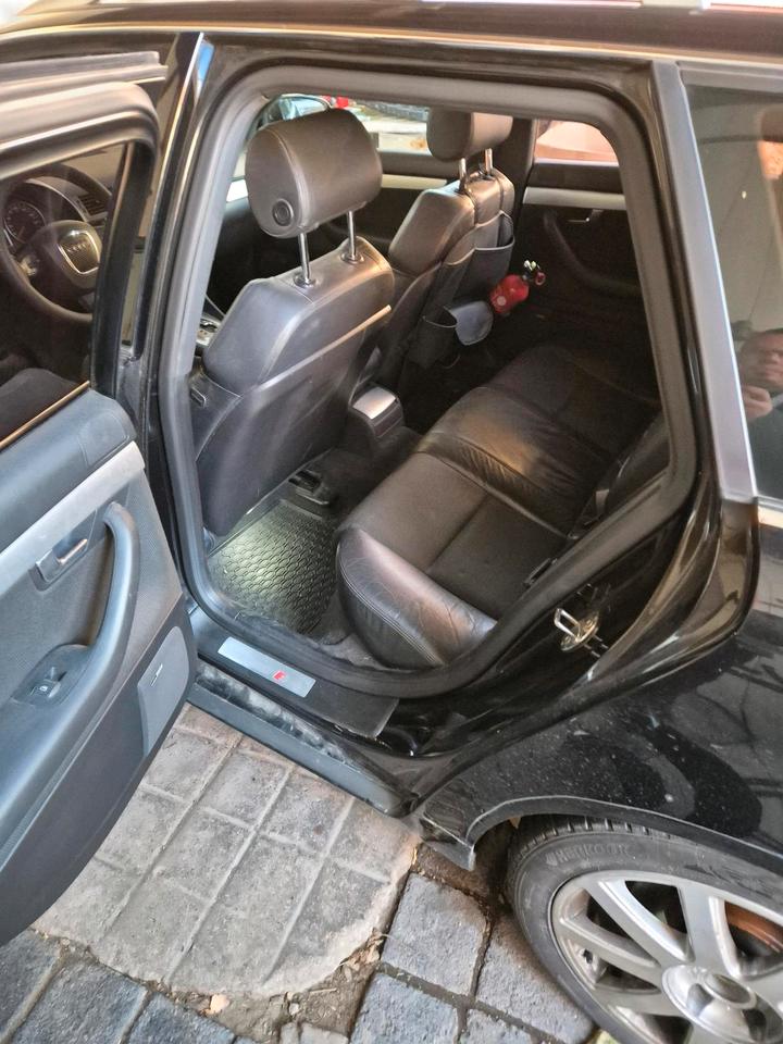 Audi A4 2007 — photo 7