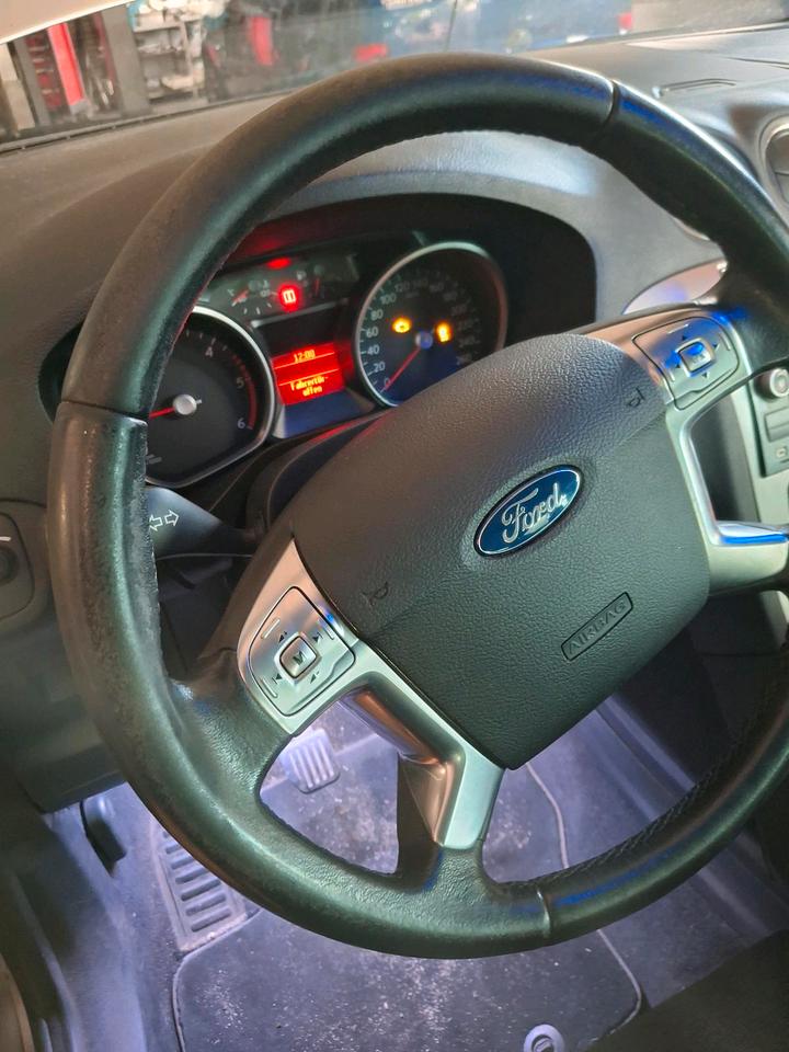 Ford S-Max 2006 — photo 10