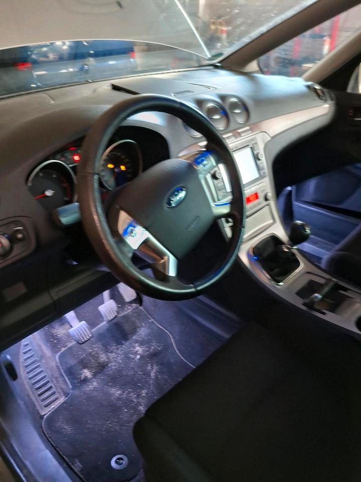 Ford S-Max 2006 — photo 11