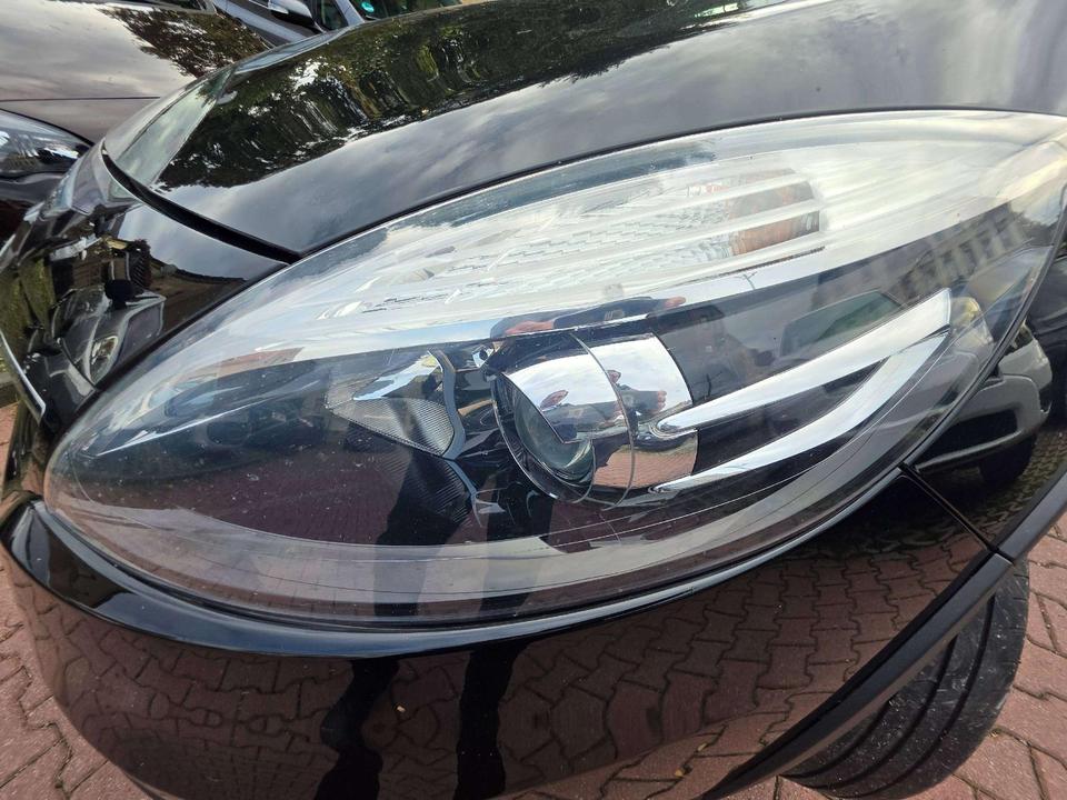 Renault Grand Scenic 2014 — photo 19
