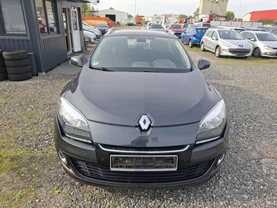 Renault Megane 2013 — photo 10