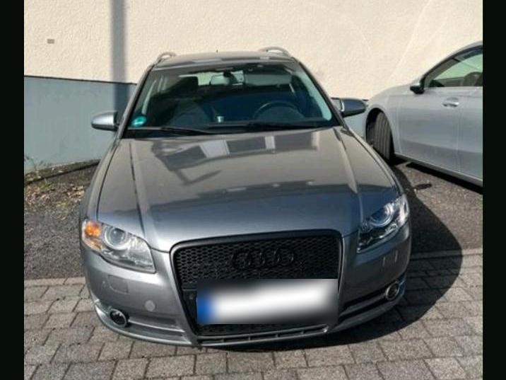 Audi A4 2005 — rear view