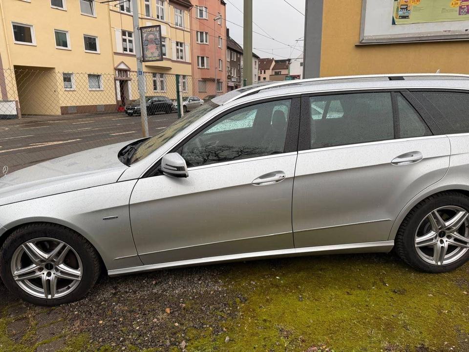 Mercedes Benz E 350 2010 — vehicle for AFU Ukraine