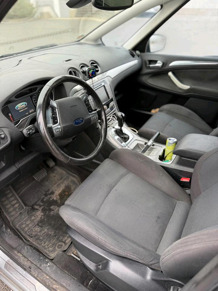 Ford S-Max 2007 — photo 14