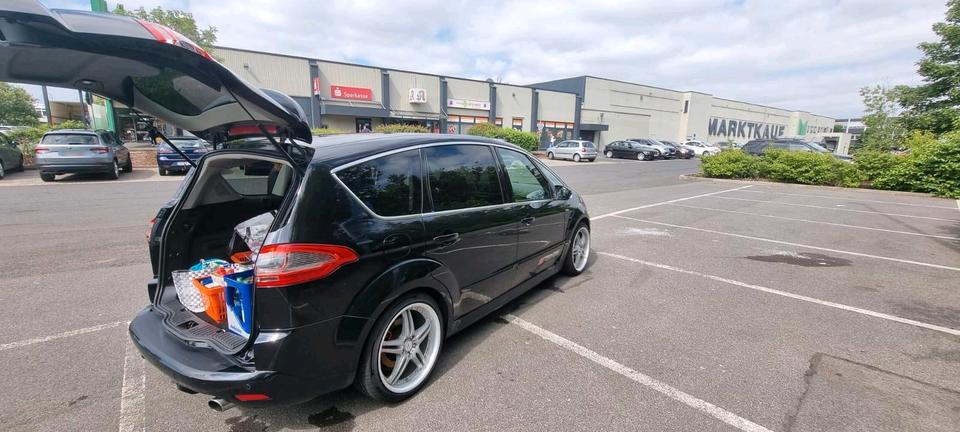 Ford S-Max 2011 — photo 8