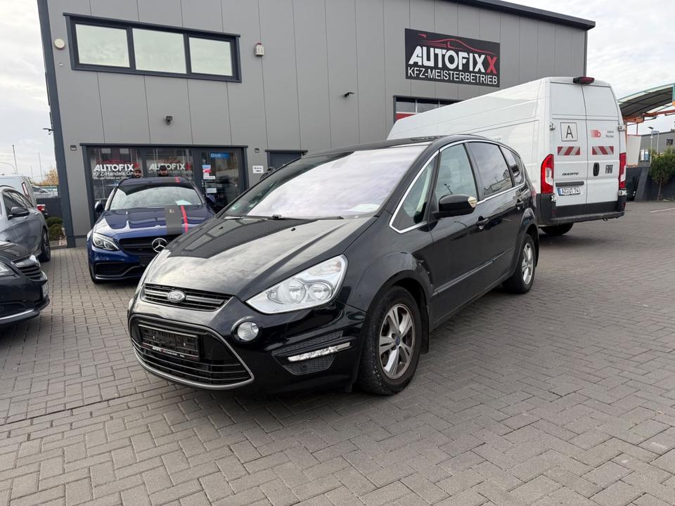 Ford S-Max, 2011