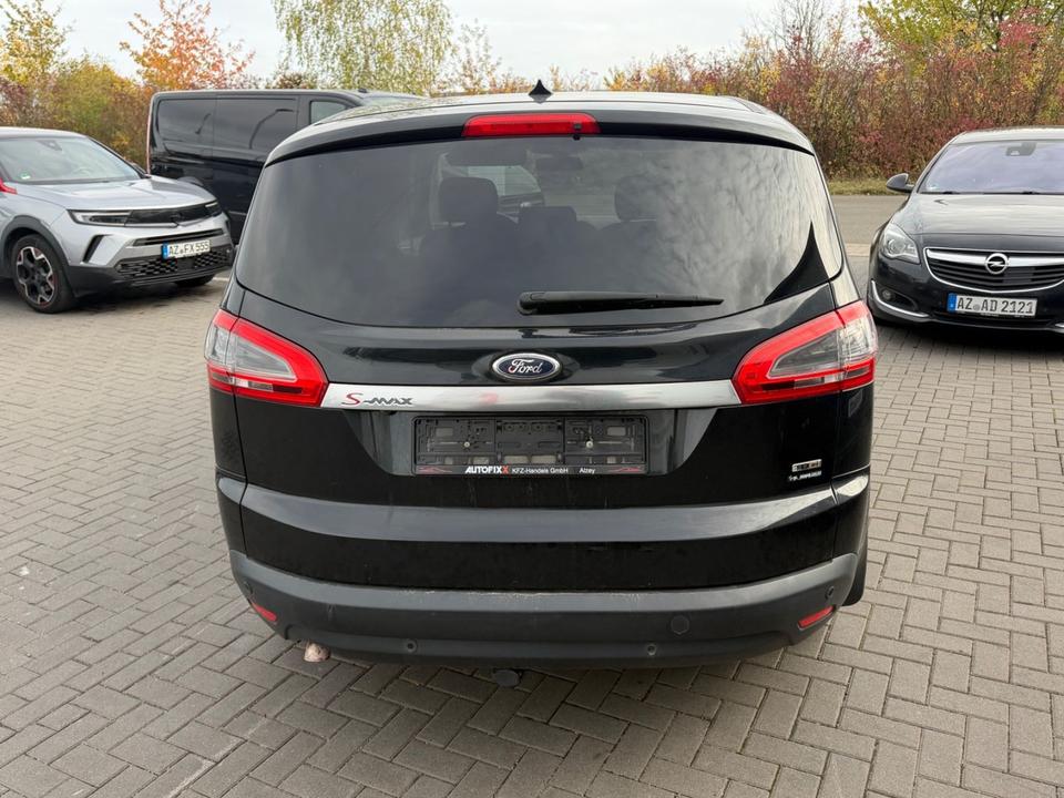 Ford S-Max 2011 — photo 6