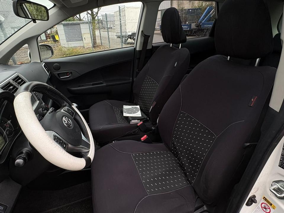Toyota Verso 2011 — photo 9