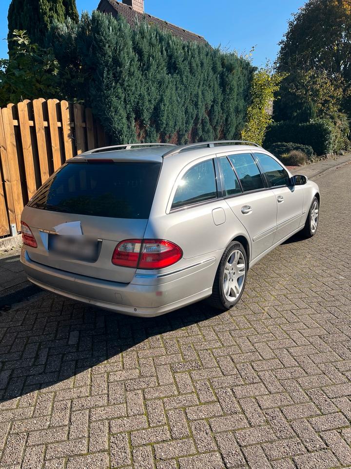 Mercedes Benz C 220 2005 — engine