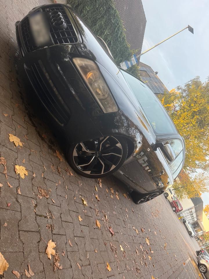 Audi A6 2005 — вигляд ззаду